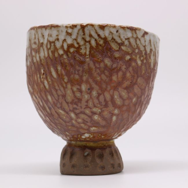 Pelican Goblet with Feather Rim Pattern