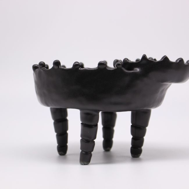 Black Panther Claw Twin Rim Ashtray, 5.75" Dia, 4.24" Height 